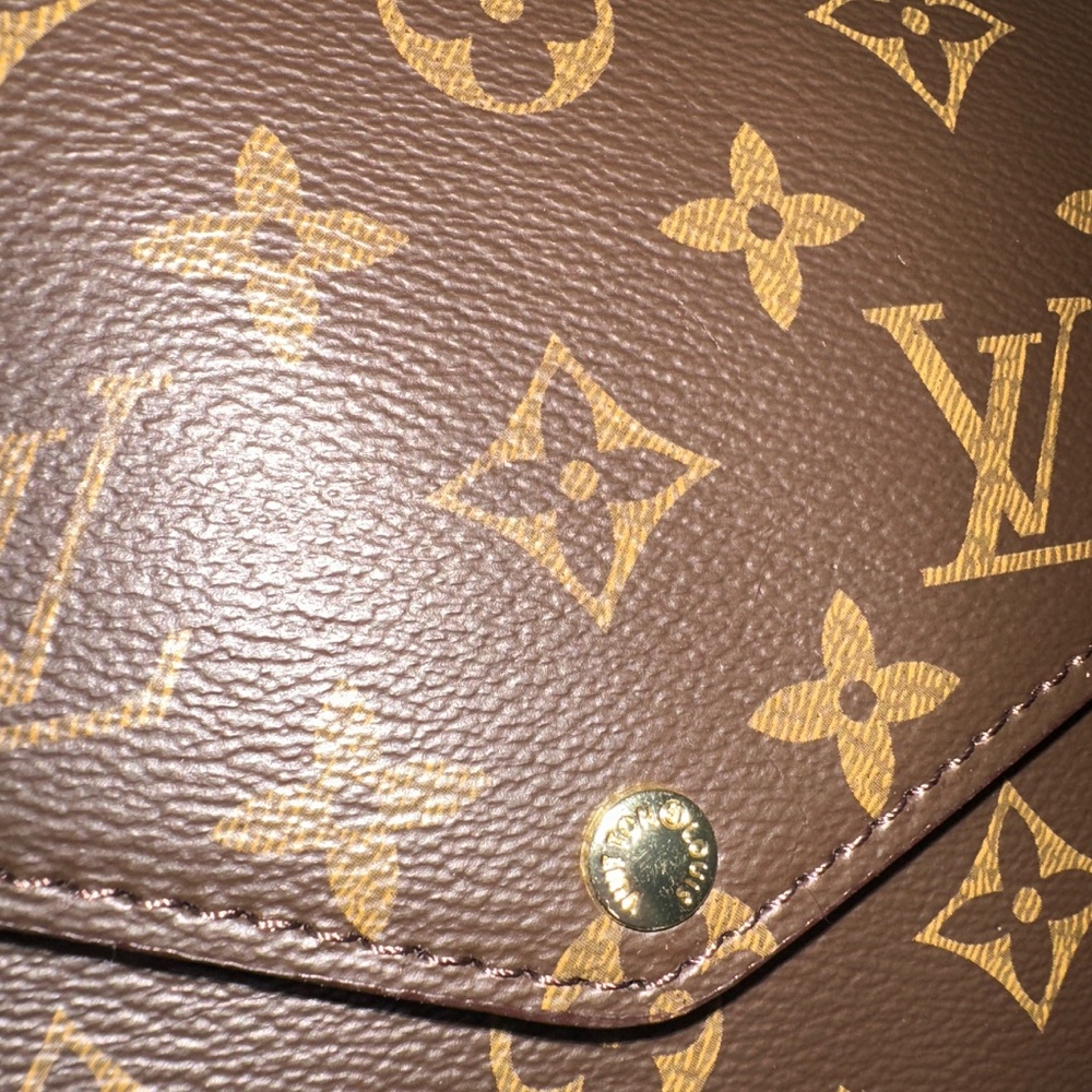 Brown and burgundy crossbody purse - Picture 11 of 13